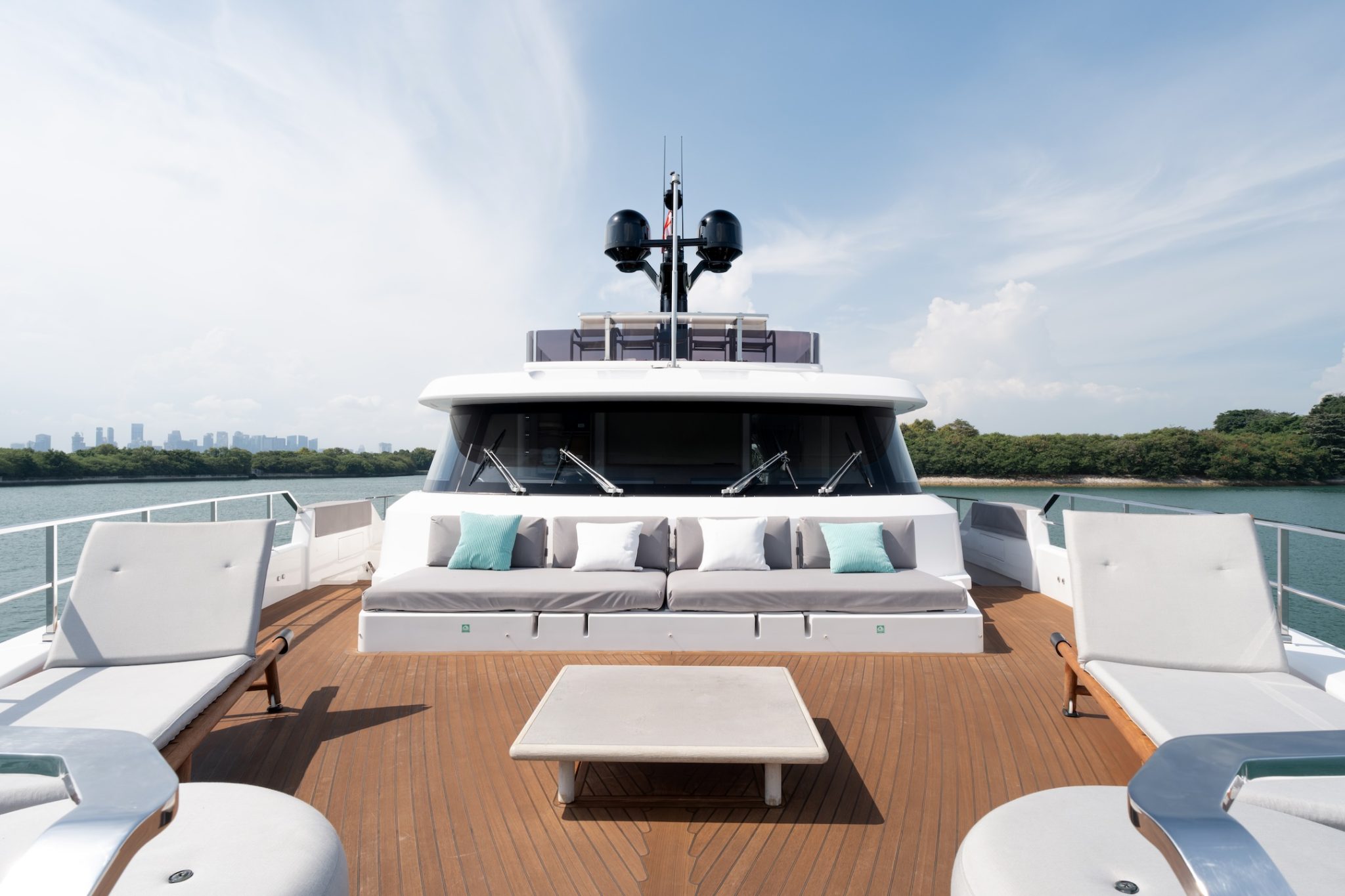BowDeck1